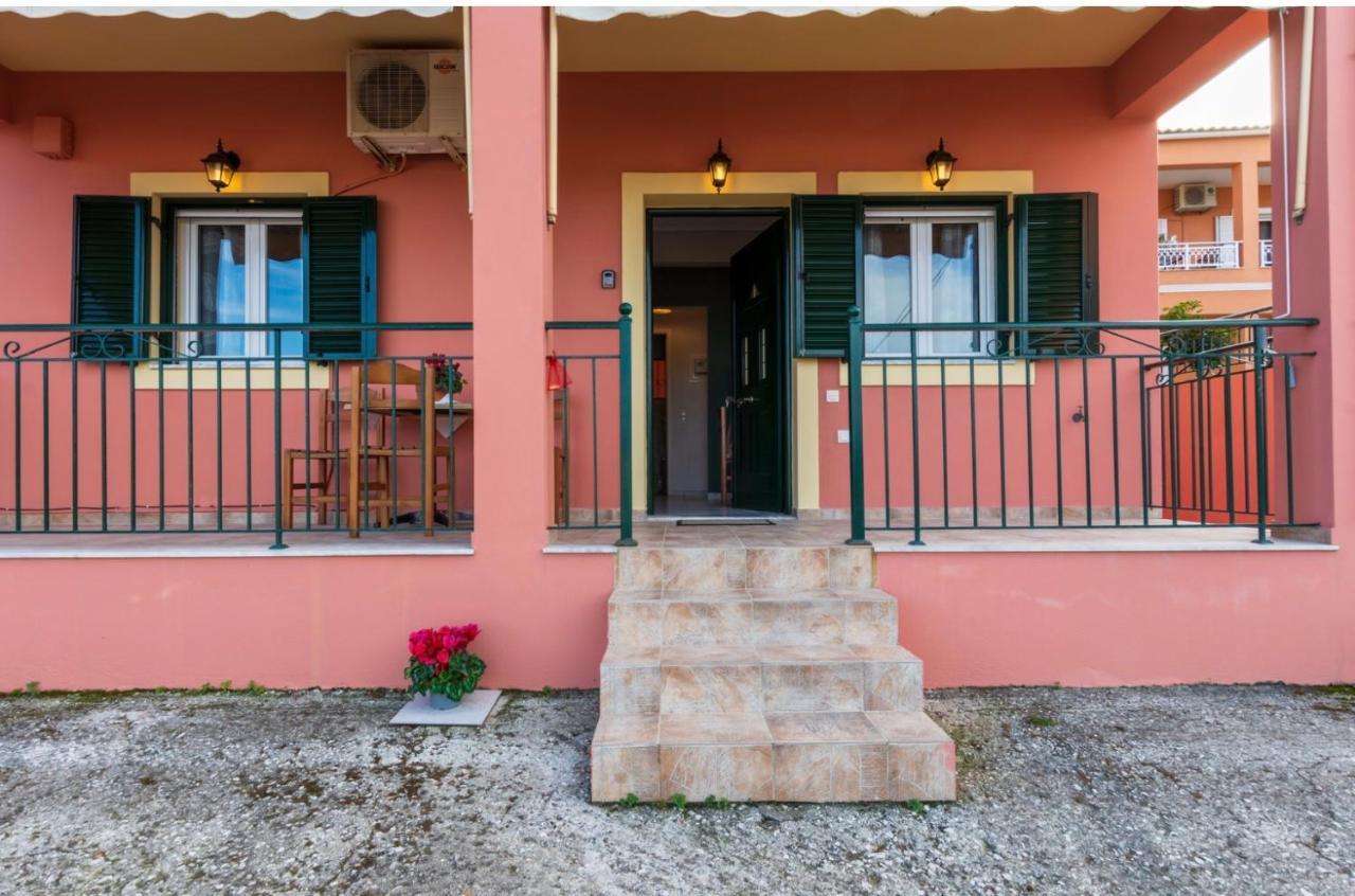 Julie'S Apartment With Amazing Sea View Alykes Potamou Bagian luar foto